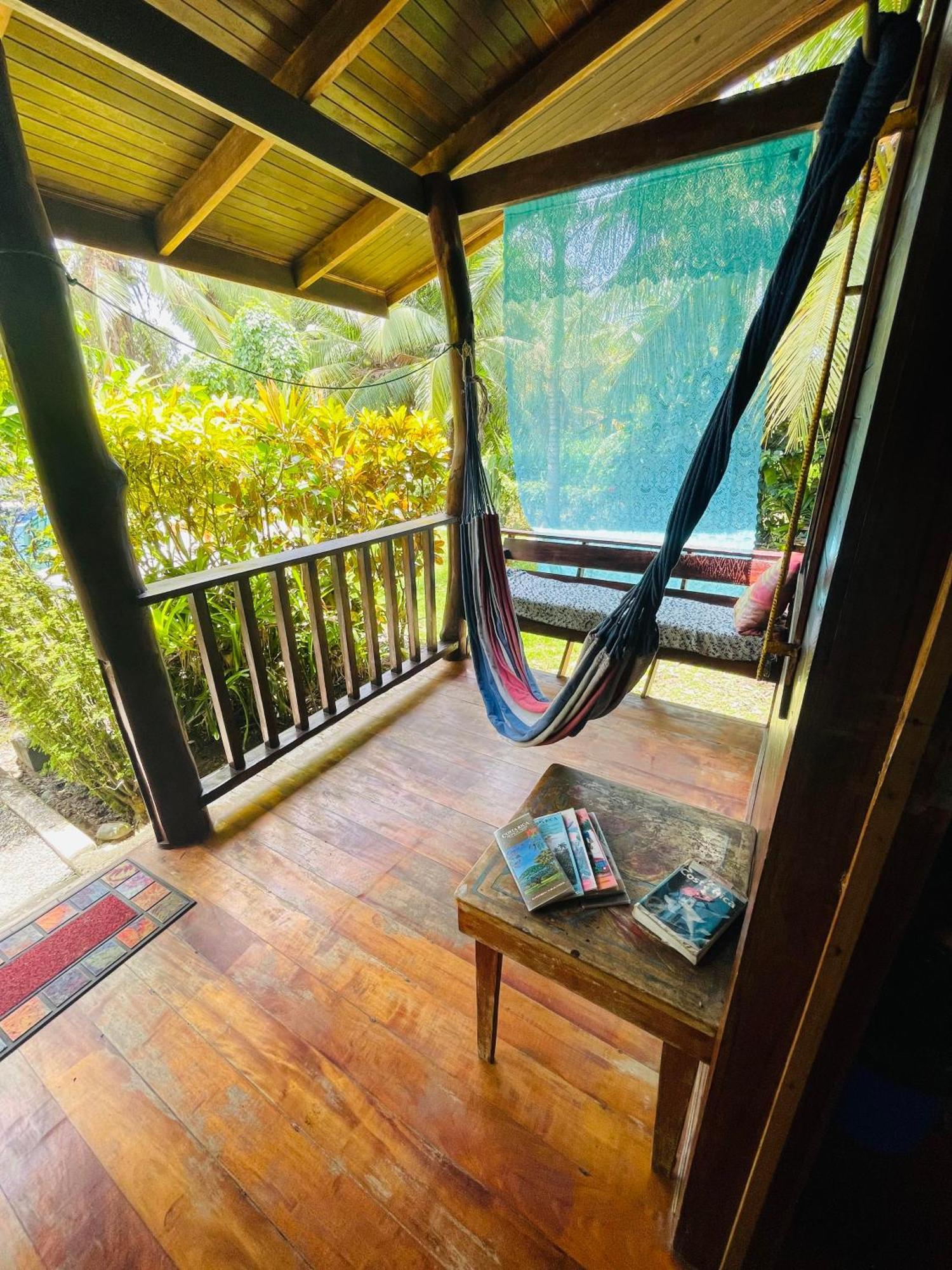 Pangea Lodge Tropical Vibe Home With Shared Pool Manzanillo  Exterior foto