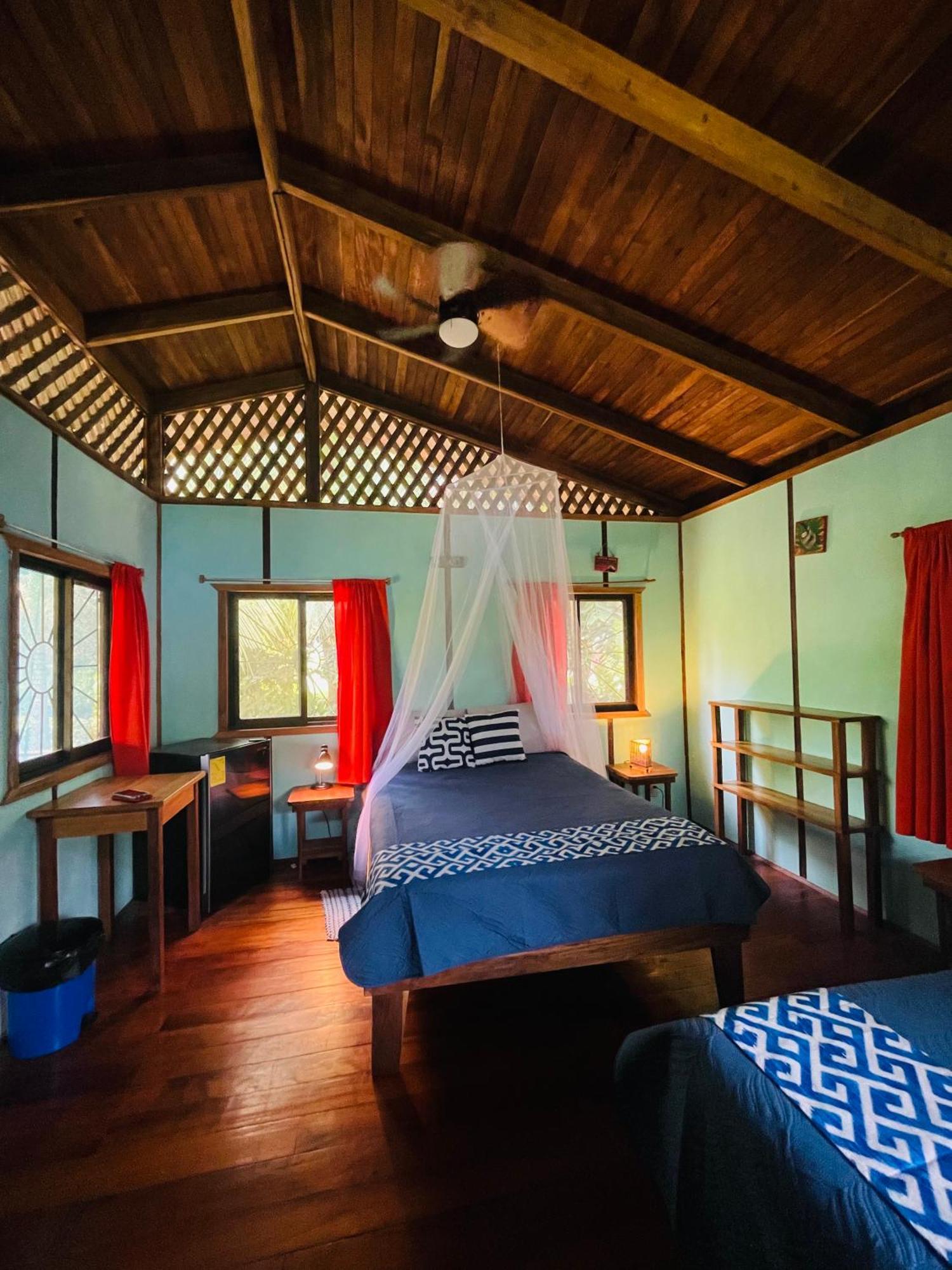 Pangea Lodge Tropical Vibe Home With Shared Pool Manzanillo  Exterior foto
