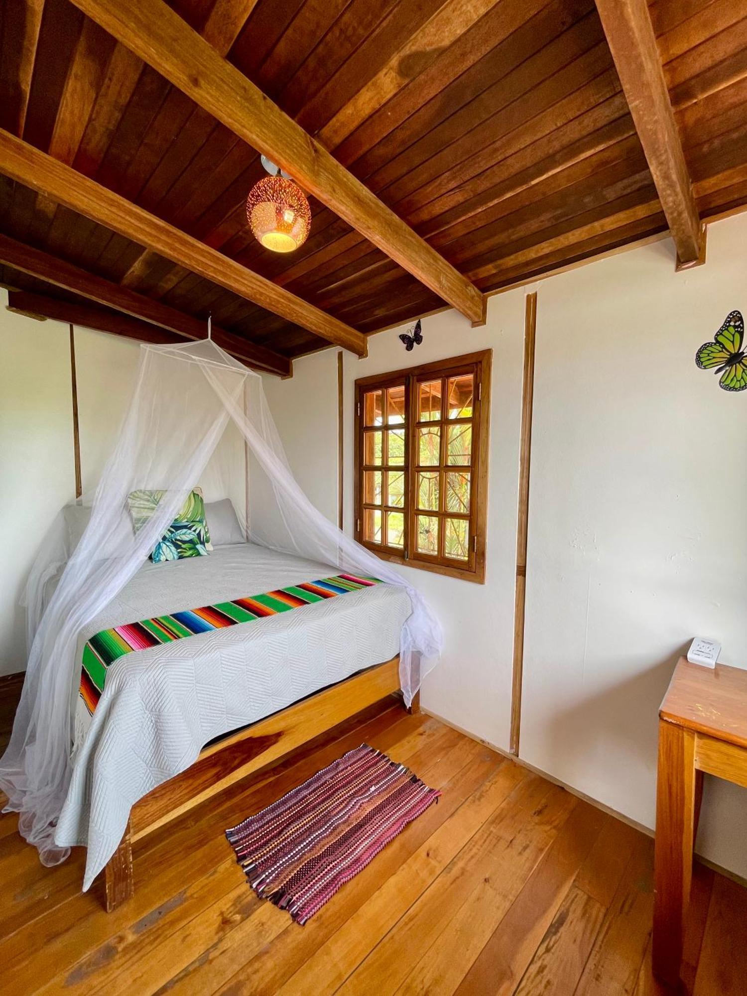 Pangea Lodge Tropical Vibe Home With Shared Pool Manzanillo  Exterior foto